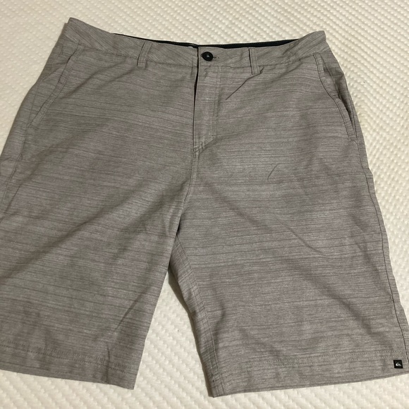 Quiksilver Amphibians mens shorts 36 - Picture 2 of 5